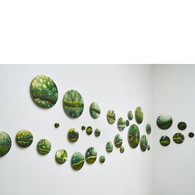 Annette von der Bey, Installation Paradies, E71, oil on linen